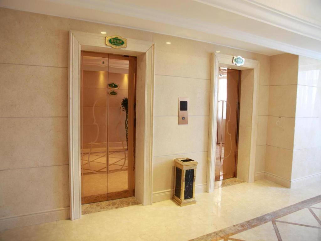 Vienna Hotel Shanghai Pudong Airport Extérieur photo