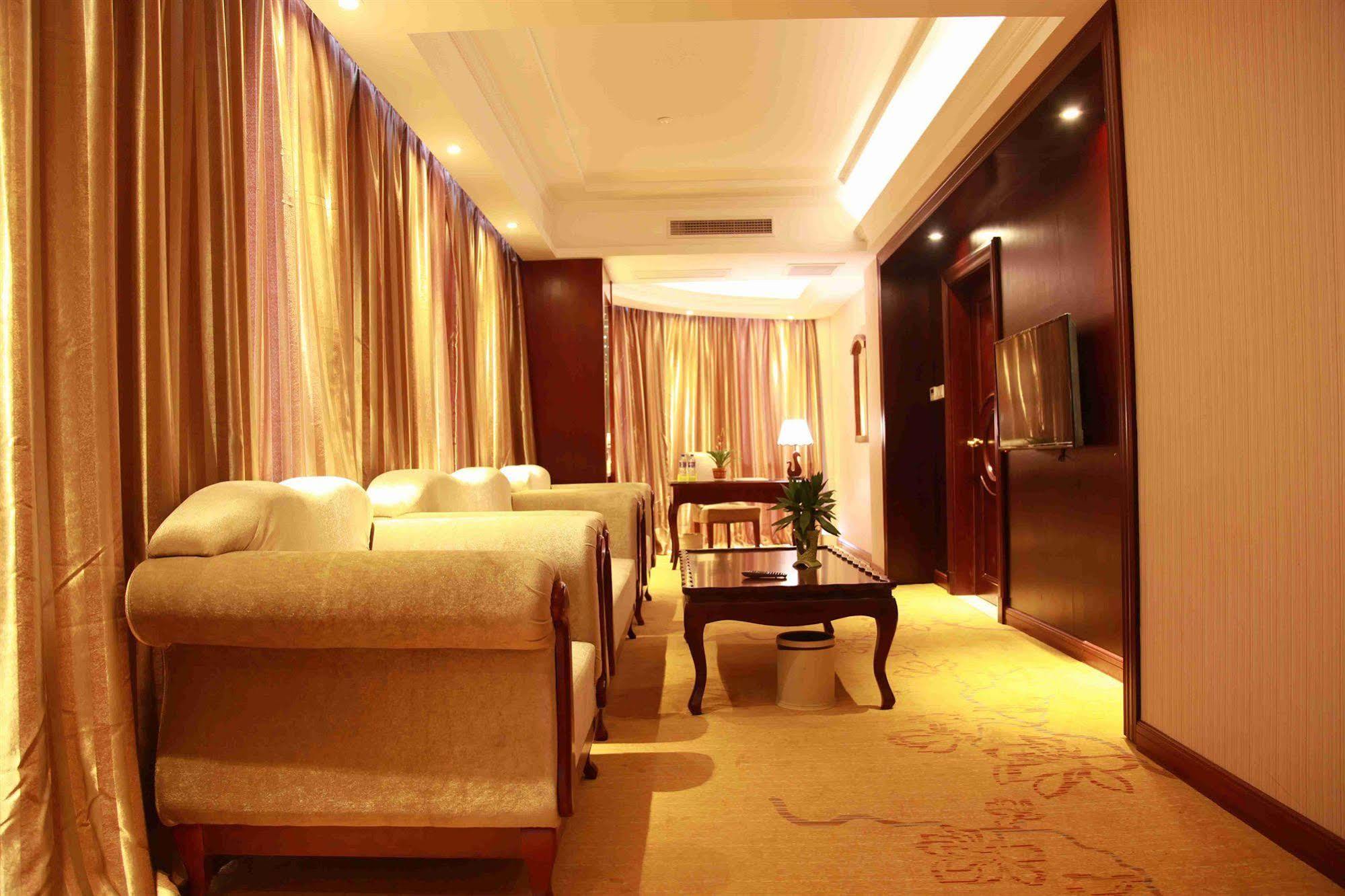 Vienna Hotel Shanghai Pudong Airport Extérieur photo