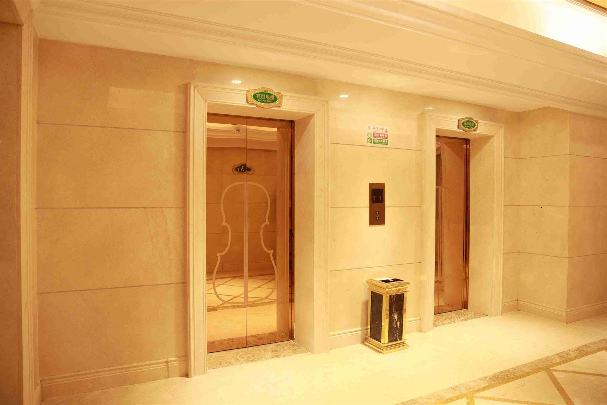 Vienna Hotel Shanghai Pudong Airport Extérieur photo